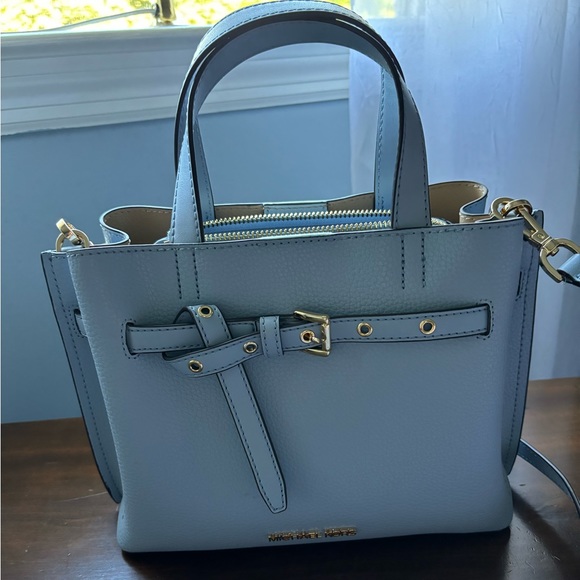 NWT!! Michael Kors Emilia Small Crossbody Satchel. - Picture 2 of 10